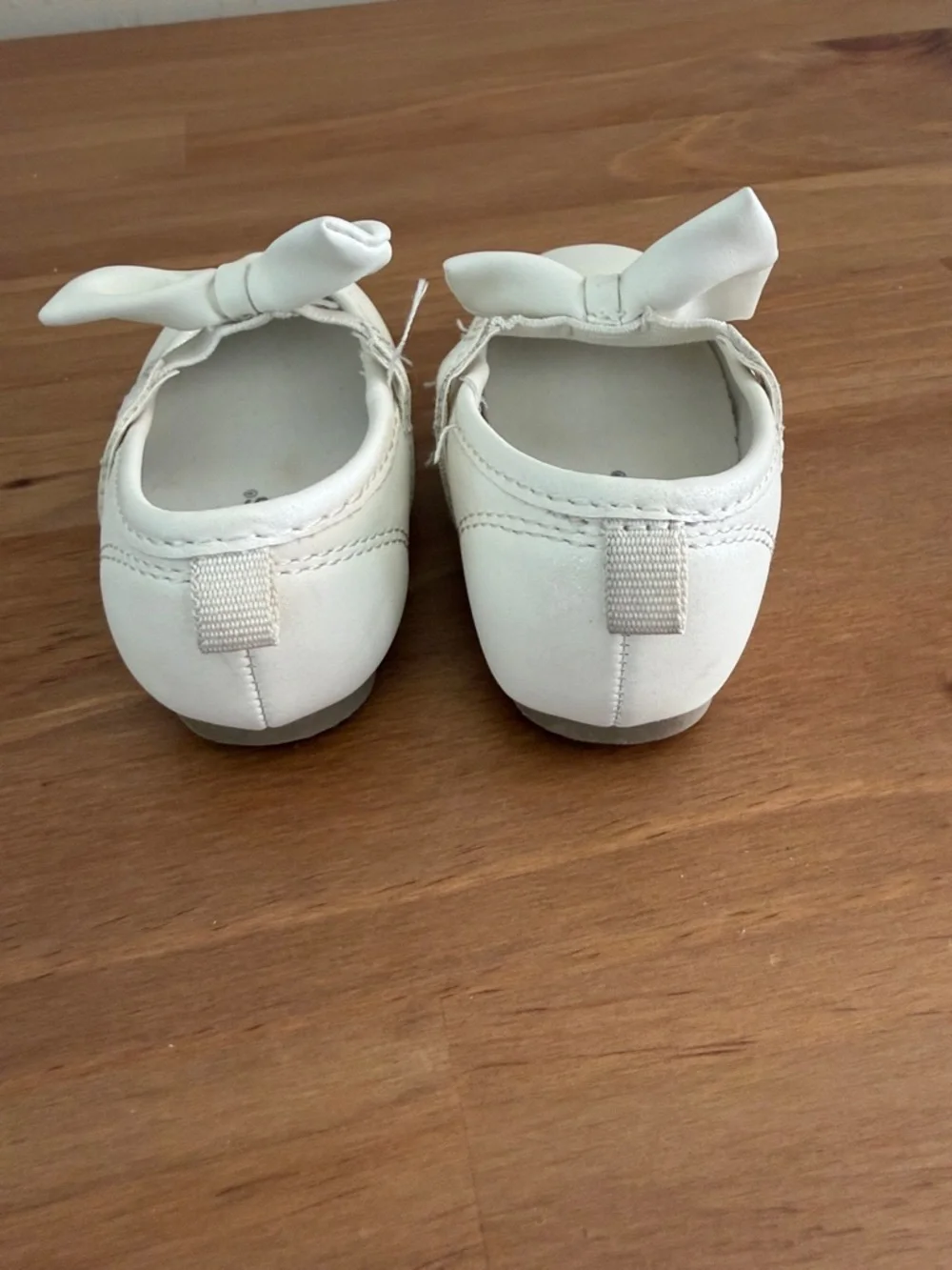 Carter's Ivory Bow Mary Jane Flats Size 5